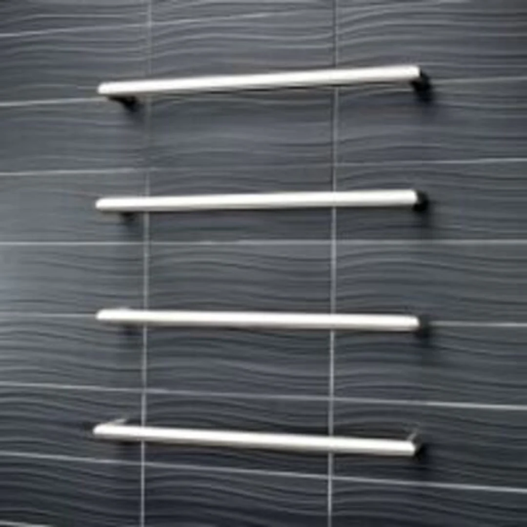 Radiant Heated Single Towel Rail 650 X 90 Brushed S/S - Image 3